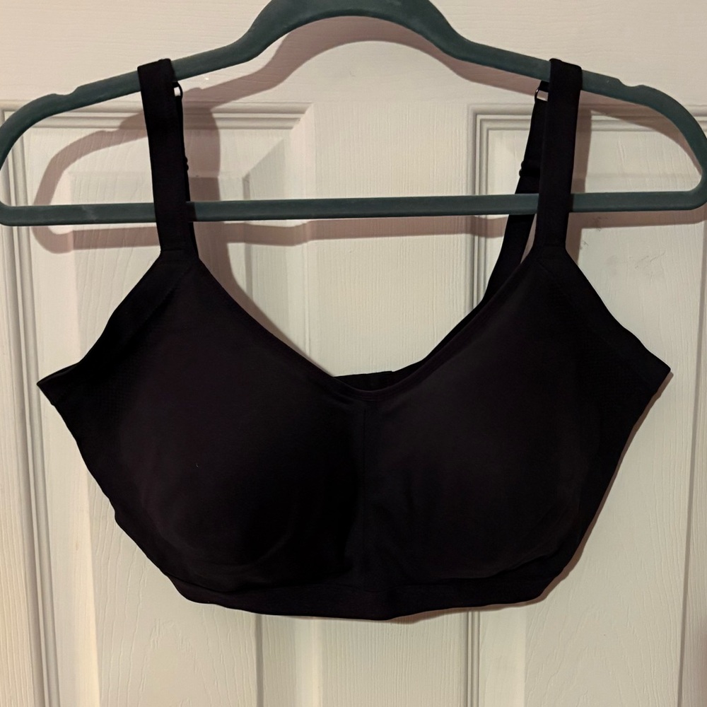 Warner's Seemless Black Bra